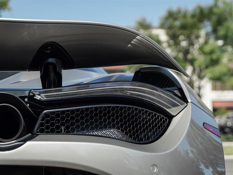 2020 McLaren 720S Spider Performance - Photo 56 - Bonita Springs, FL 34134