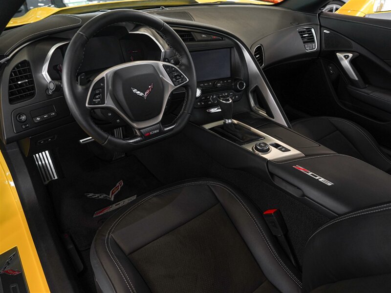 2016 Chevrolet Corvette Z06   - Photo 2 - Bonita Springs, FL 34134