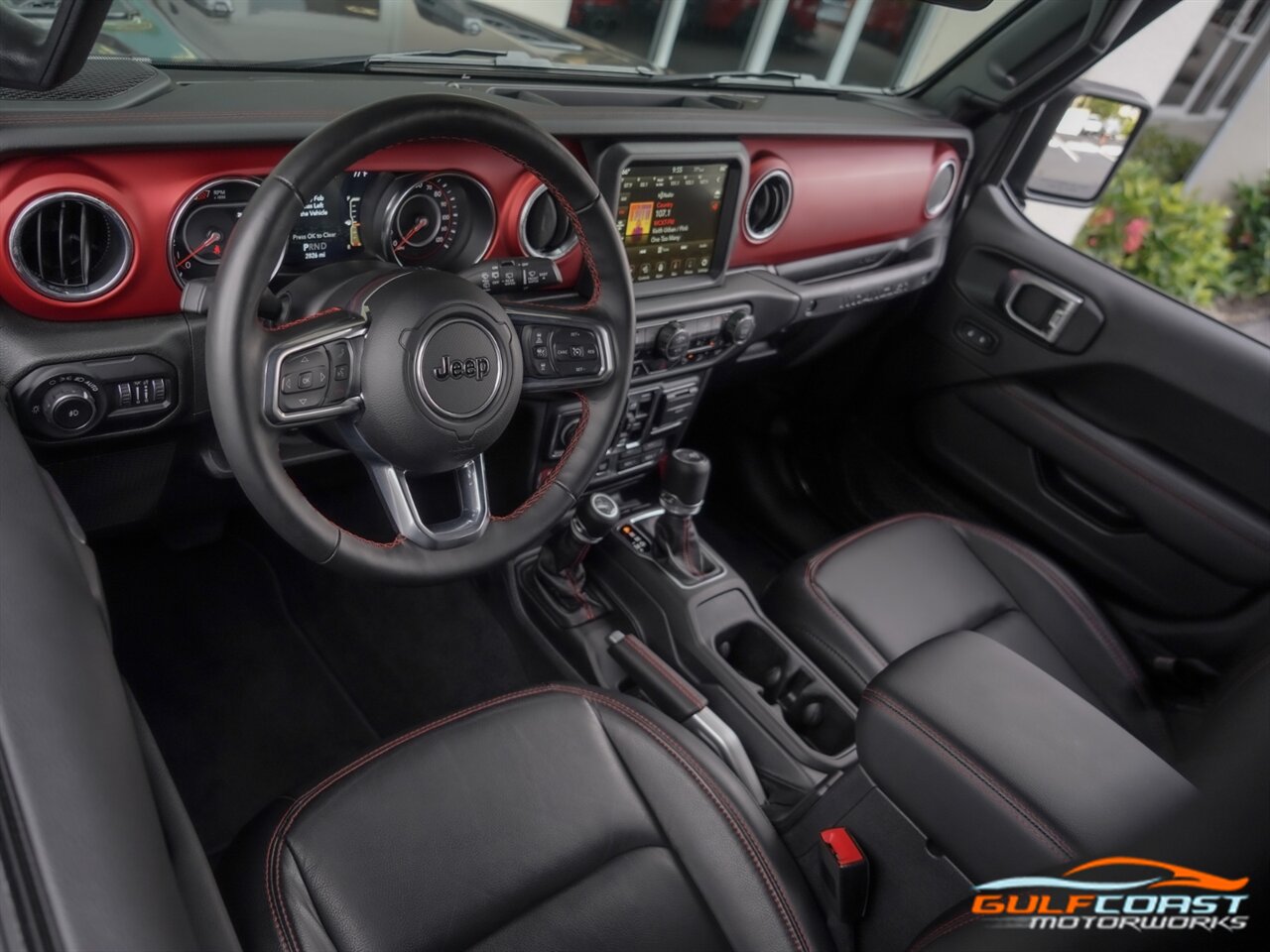 2020 Jeep Wrangler Unlimited Rubicon photo 2