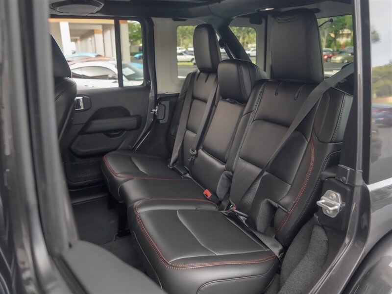 2020 Jeep Wrangler Unlimited Rubicon   - Photo 20 - Bonita Springs, FL 34134