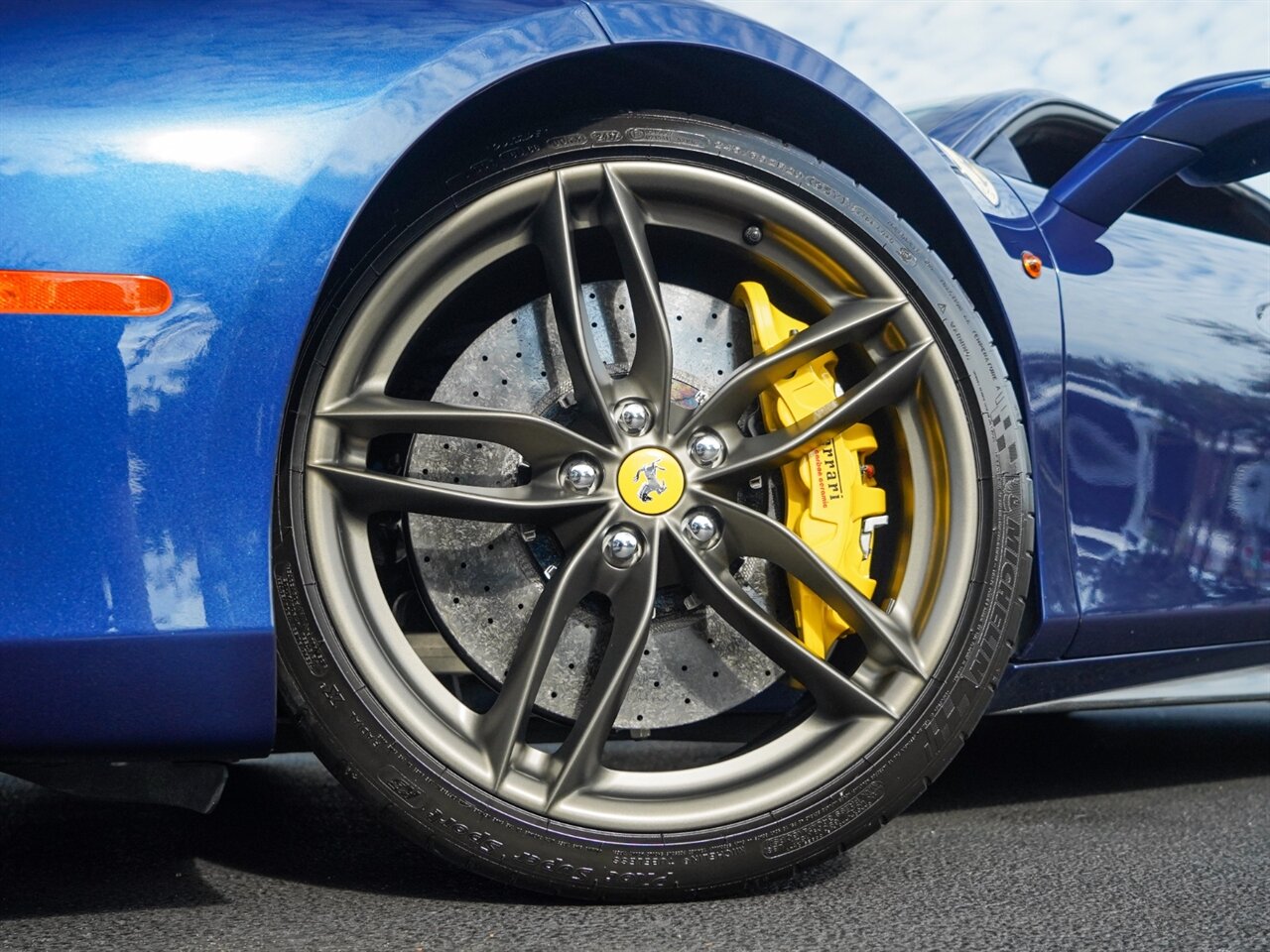 2018 Ferrari 488 GTB   - Photo 10 - Bonita Springs, FL 34134