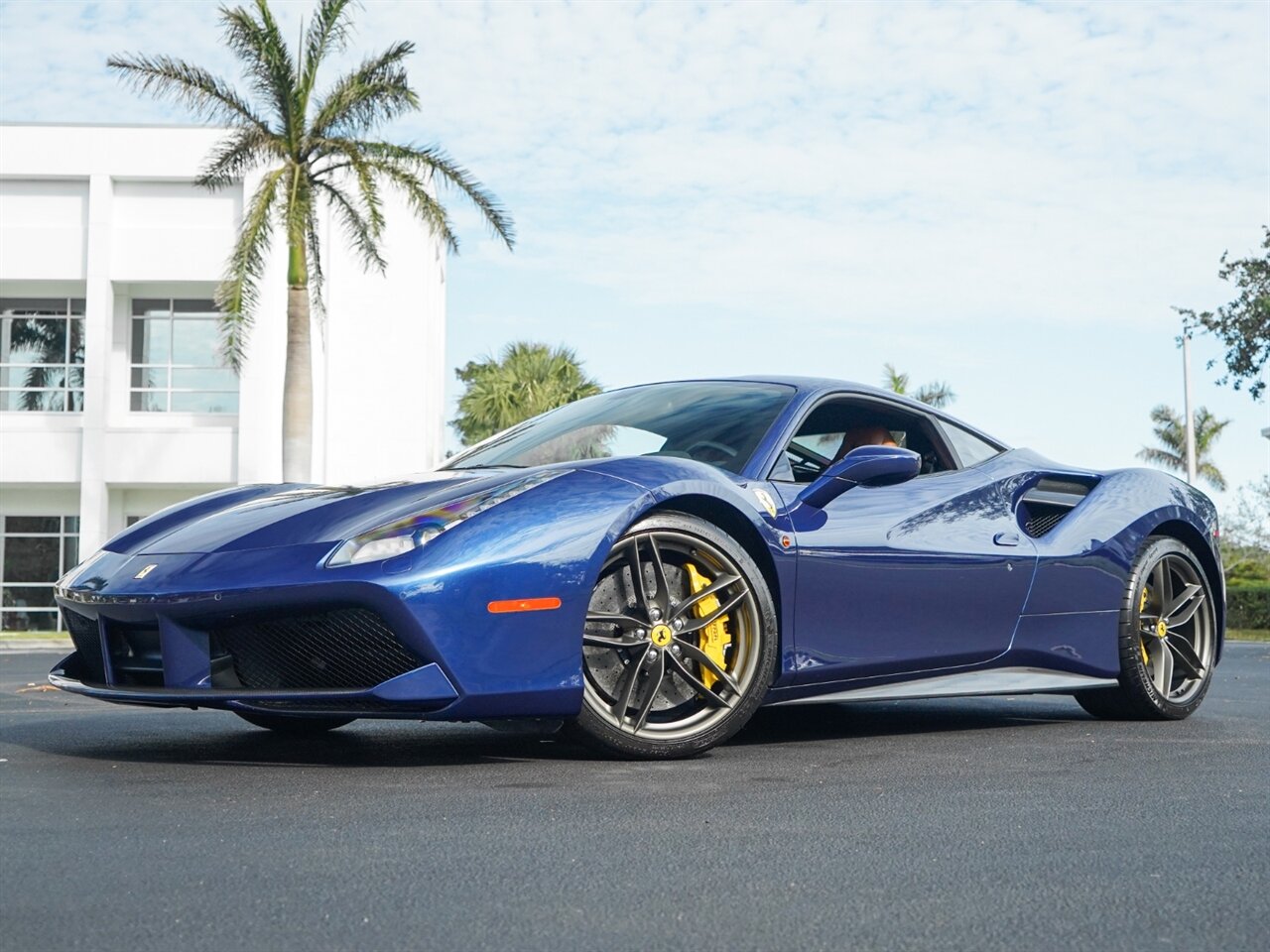 2018 Ferrari 488 GTB   - Photo 9 - Bonita Springs, FL 34134