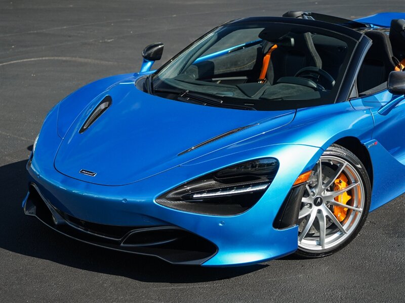 2022 McLaren 720S Spider Performance   - Photo 12 - Bonita Springs, FL 34134