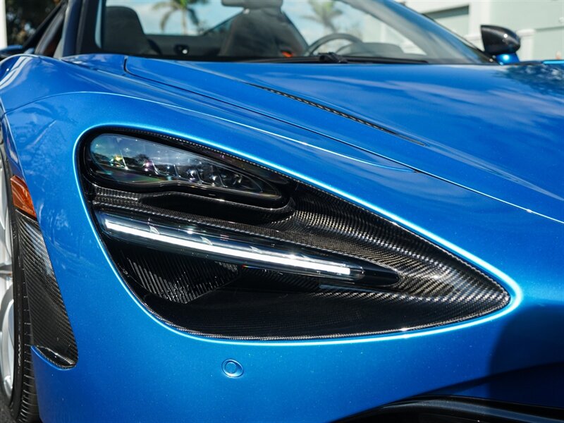 2022 McLaren 720S Spider Performance   - Photo 4 - Bonita Springs, FL 34134