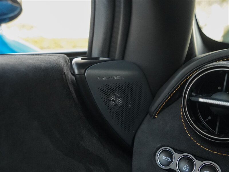 2022 McLaren 720S Spider Performance   - Photo 27 - Bonita Springs, FL 34134