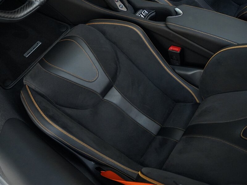 2022 McLaren 720S Spider Performance   - Photo 25 - Bonita Springs, FL 34134