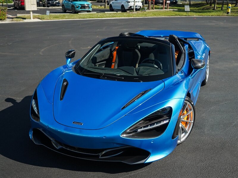 2022 McLaren 720S Spider Performance   - Photo 10 - Bonita Springs, FL 34134
