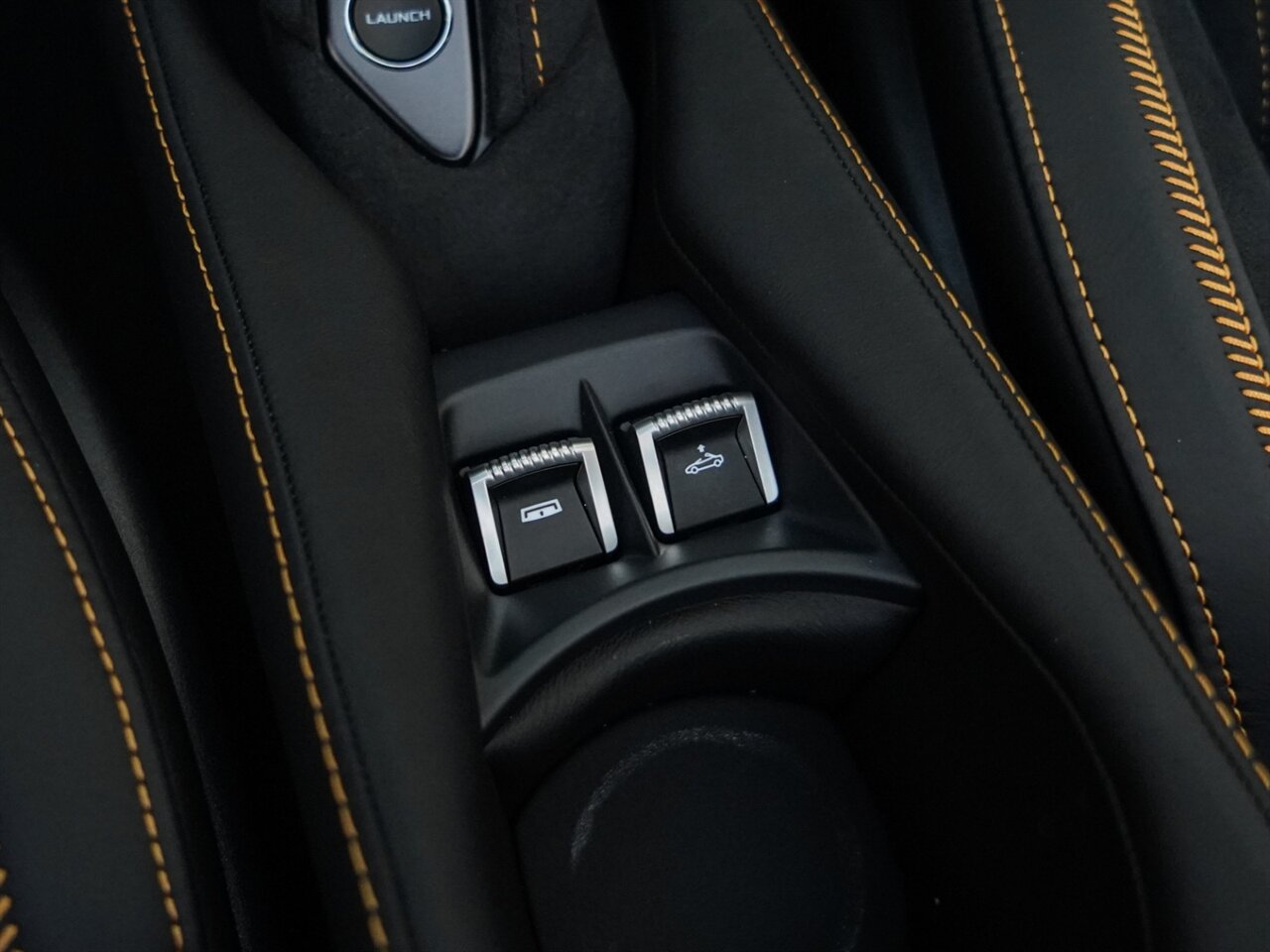2022 McLaren 720S Spider Performance   - Photo 22 - Bonita Springs, FL 34134