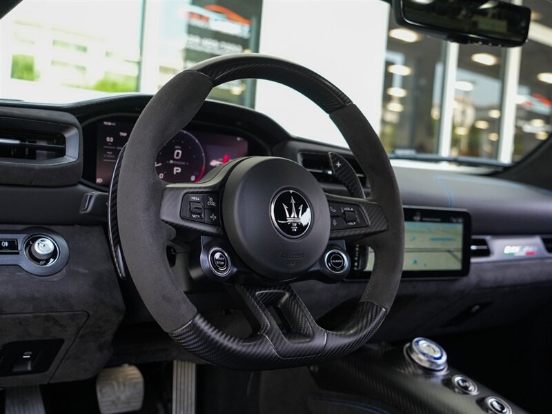 2022 Maserati MC20 - Photo 15 - Bonita Springs, FL 34134