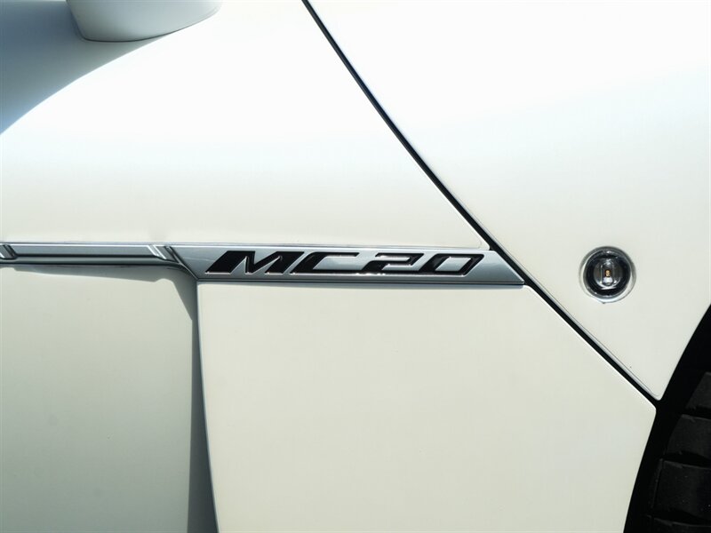 2022 Maserati MC20 - Photo 67 - Bonita Springs, FL 34134