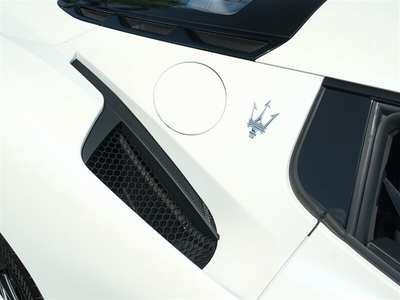 2022 Maserati MC20 - Photo 65 - Bonita Springs, FL 34134