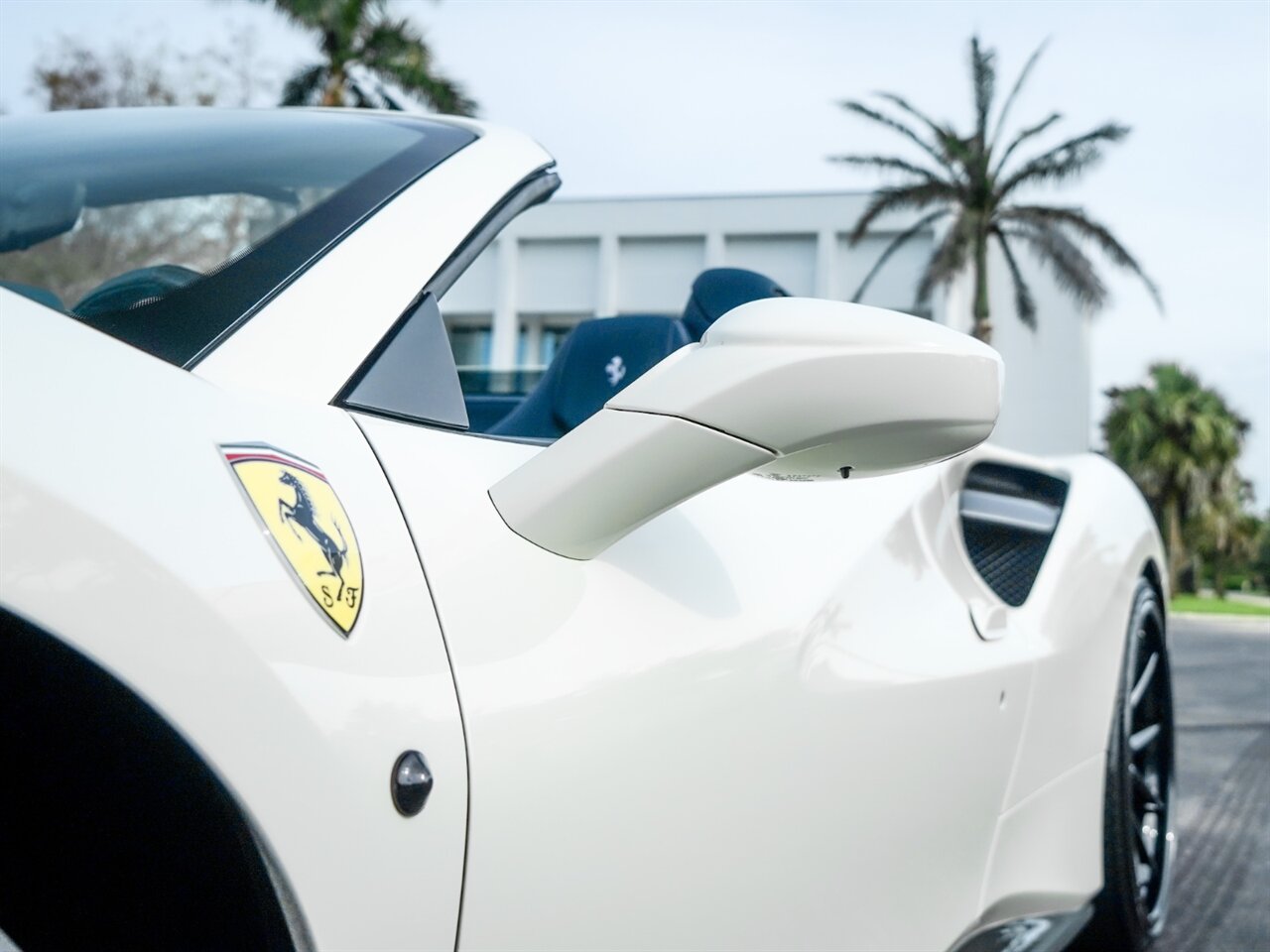 2018 Ferrari 488 Spider   - Photo 10 - Bonita Springs, FL 34134