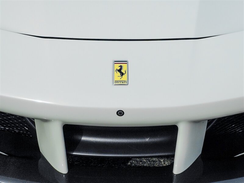 2018 Ferrari 488 Spider - Photo 12 - Bonita Springs, FL 34134
