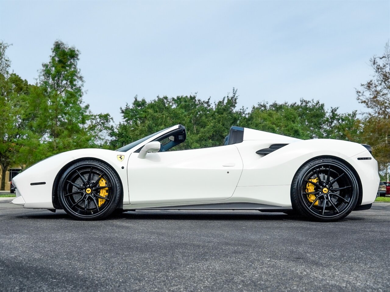 2018 Ferrari 488 Spider   - Photo 34 - Bonita Springs, FL 34134