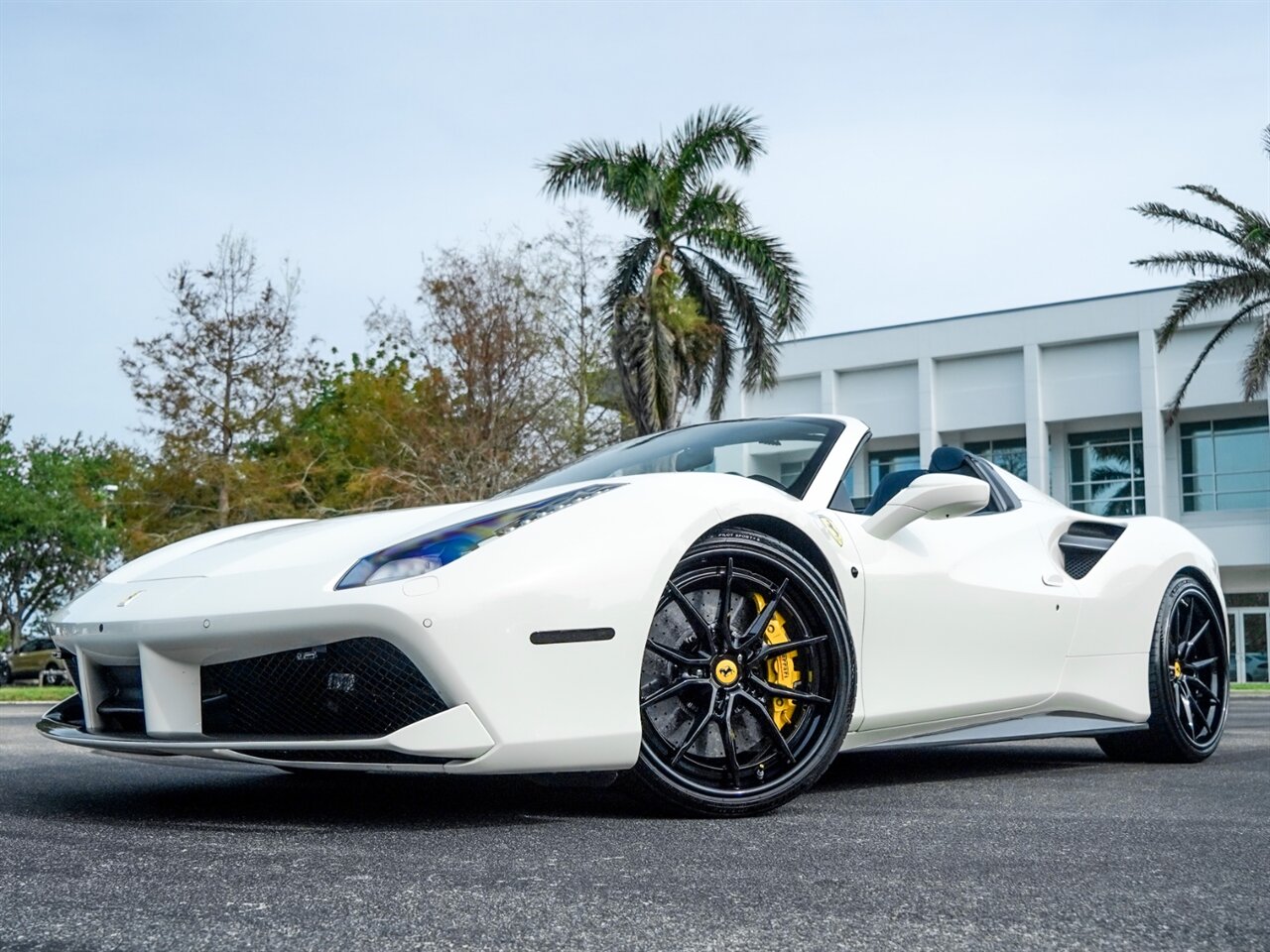 2018 Ferrari 488 Spider   - Photo 11 - Bonita Springs, FL 34134