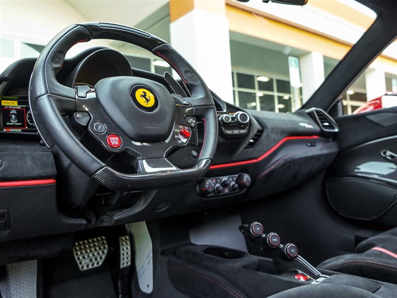 2020 Ferrari 488 Pista   - Photo 13 - Bonita Springs, FL 34134