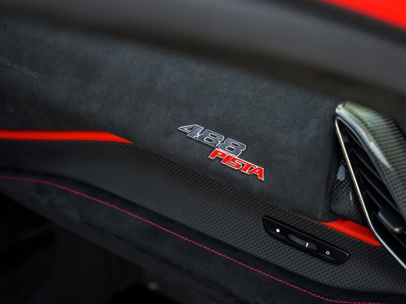 2020 Ferrari 488 Pista   - Photo 26 - Bonita Springs, FL 34134