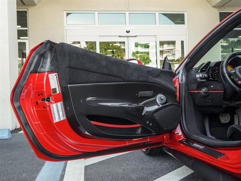 2020 Ferrari 488 Pista   - Photo 20 - Bonita Springs, FL 34134