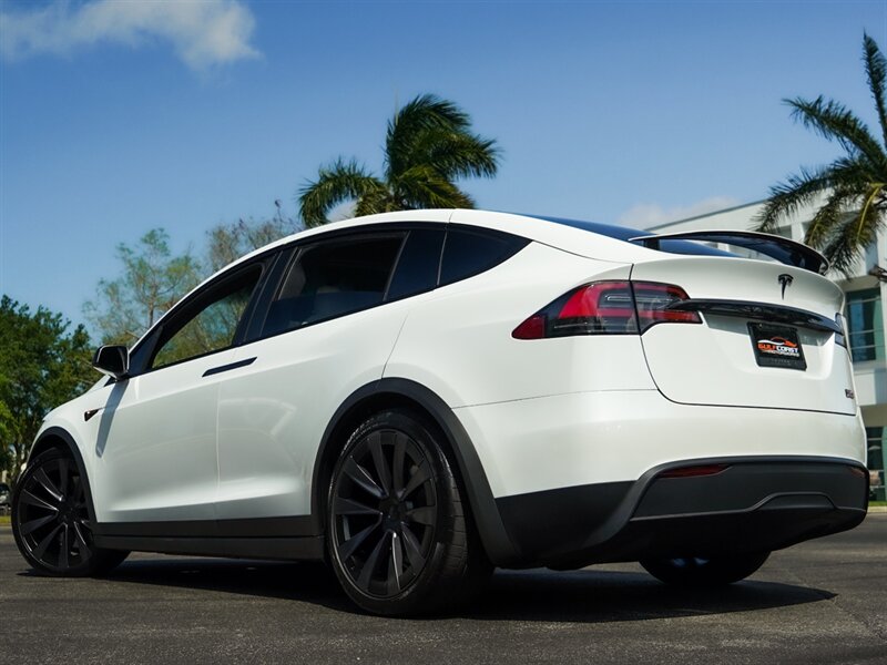 2022 Tesla Model X Plaid - Photo 38 - Bonita Springs, FL 34134