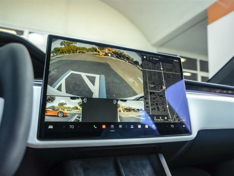 2022 Tesla Model X Plaid - Photo 17 - Bonita Springs, FL 34134