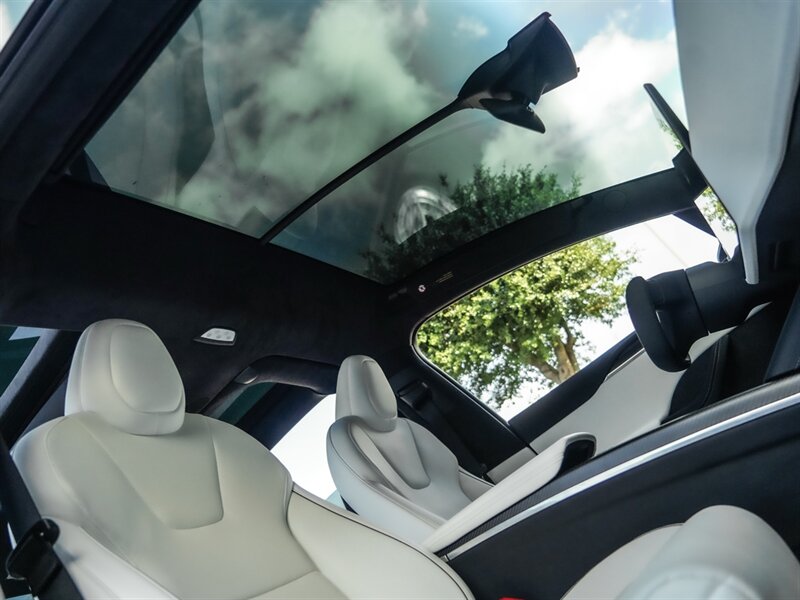 2022 Tesla Model X Plaid - Photo 31 - Bonita Springs, FL 34134