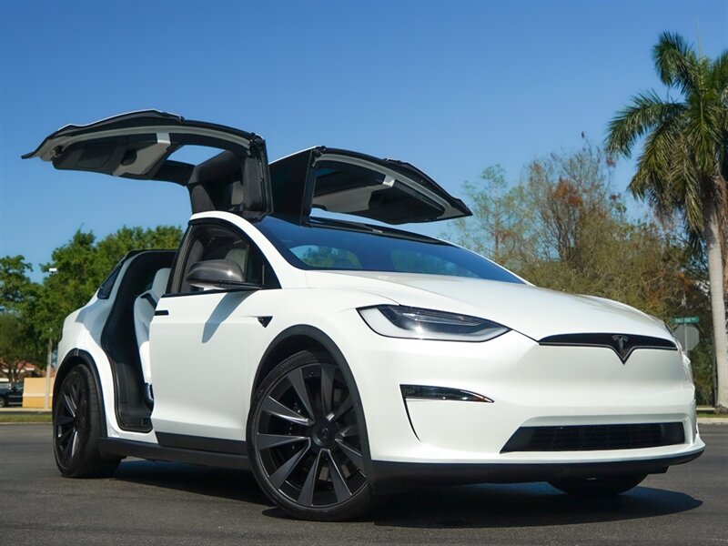 2022 Tesla Model X Plaid - Photo 47 - Bonita Springs, FL 34134