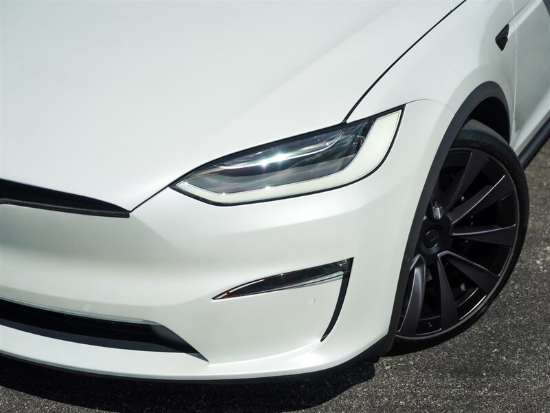 2022 Tesla Model X Plaid - Photo 7 - Bonita Springs, FL 34134