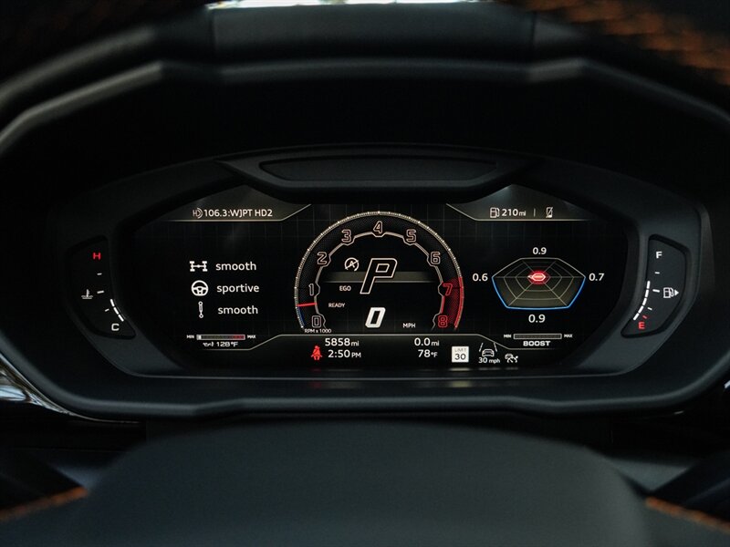 2023 Lamborghini Urus S   - Photo 8 - Bonita Springs, FL 34134