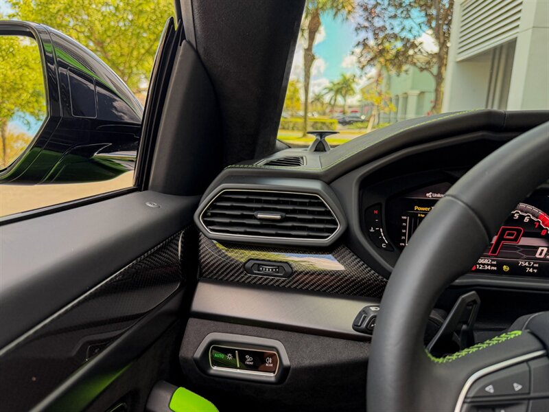 2021 Lamborghini Urus   - Photo 20 - Bonita Springs, FL 34134