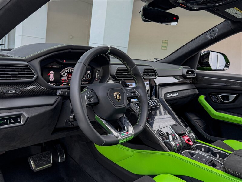 2021 Lamborghini Urus   - Photo 12 - Bonita Springs, FL 34134