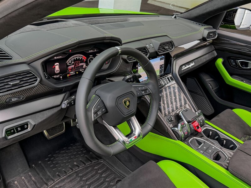 2021 Lamborghini Urus   - Photo 33 - Bonita Springs, FL 34134