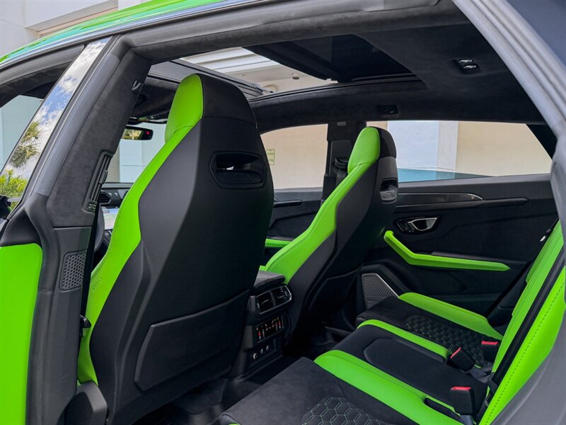 2021 Lamborghini Urus   - Photo 29 - Bonita Springs, FL 34134