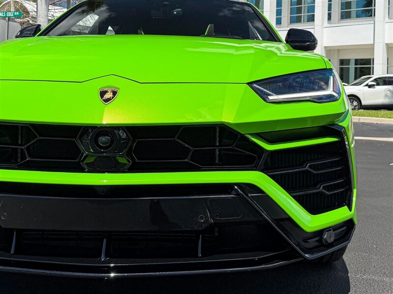 2021 Lamborghini Urus   - Photo 3 - Bonita Springs, FL 34134