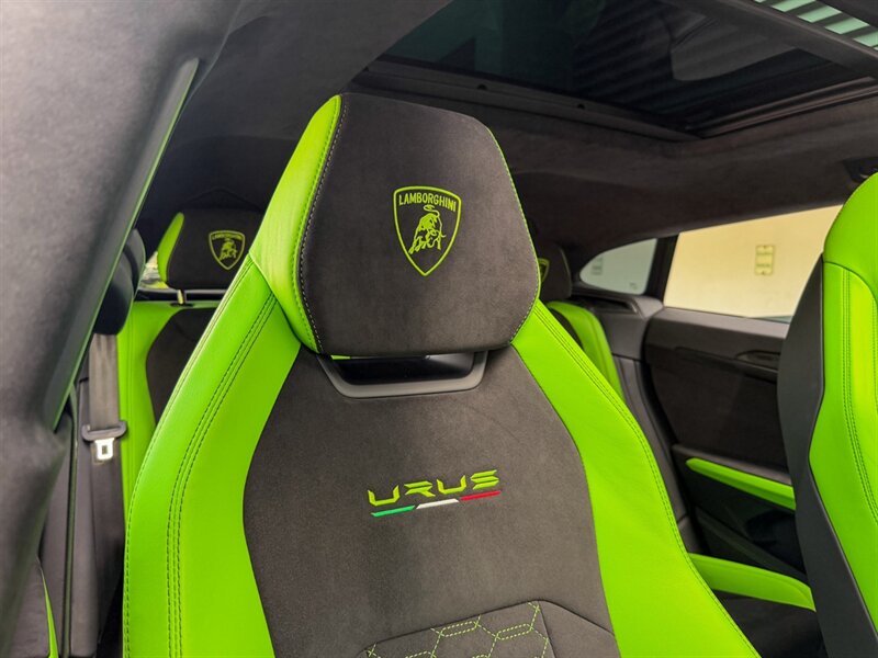 2021 Lamborghini Urus   - Photo 38 - Bonita Springs, FL 34134