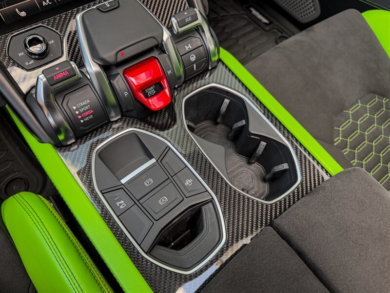 2021 Lamborghini Urus   - Photo 19 - Bonita Springs, FL 34134