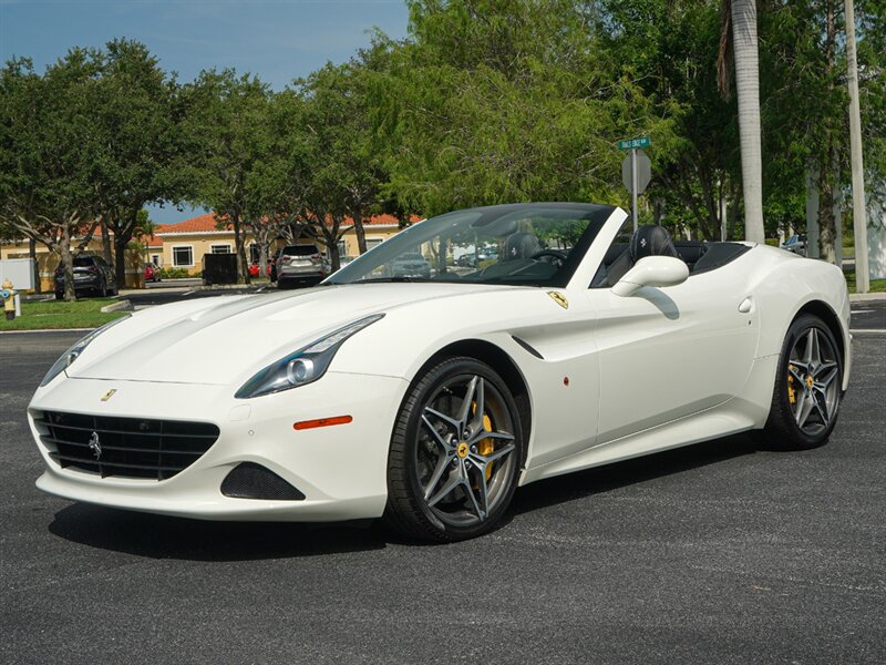 2015 Ferrari California T   - Photo 9 - Bonita Springs, FL 34134