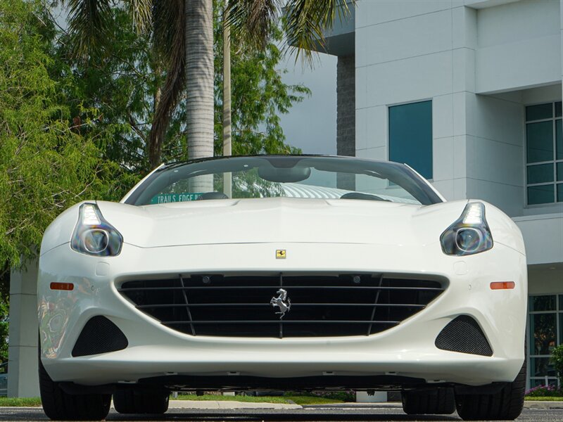 2015 Ferrari California T   - Photo 6 - Bonita Springs, FL 34134