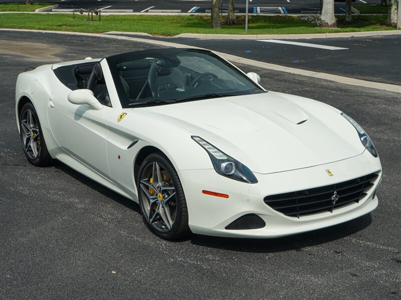 2015 Ferrari California T   - Photo 42 - Bonita Springs, FL 34134