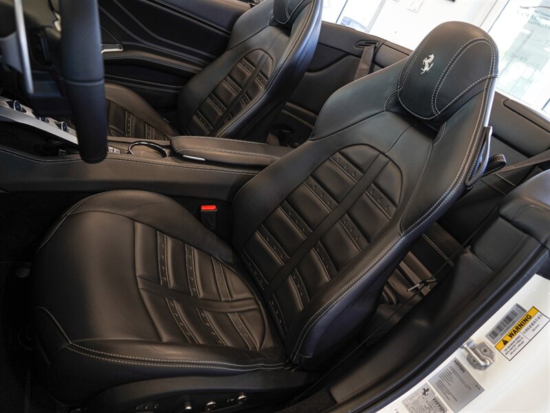 2015 Ferrari California T   - Photo 24 - Bonita Springs, FL 34134