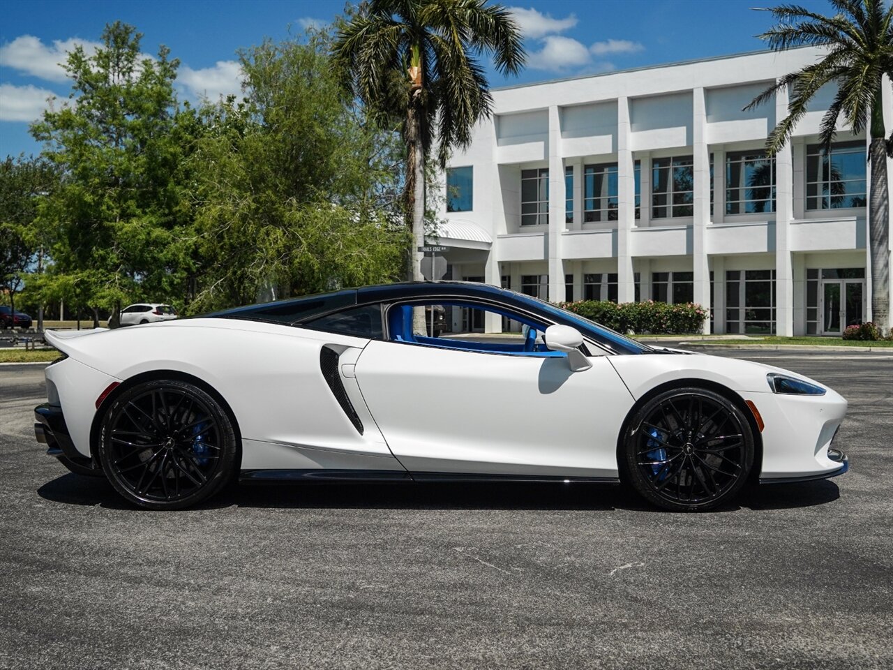 2022 McLaren GT   - Photo 68 - Bonita Springs, FL 34134