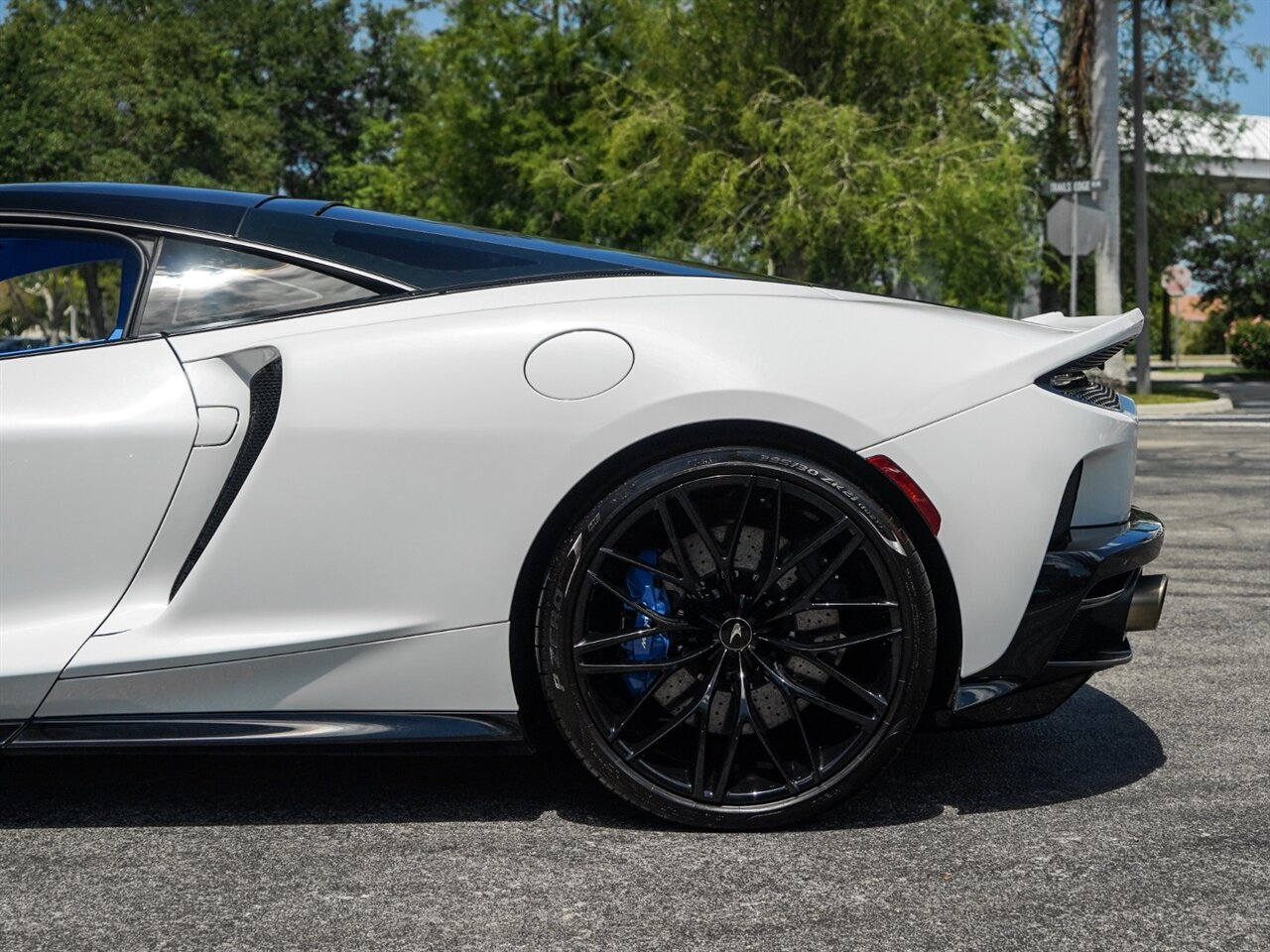 2022 McLaren GT   - Photo 50 - Bonita Springs, FL 34134