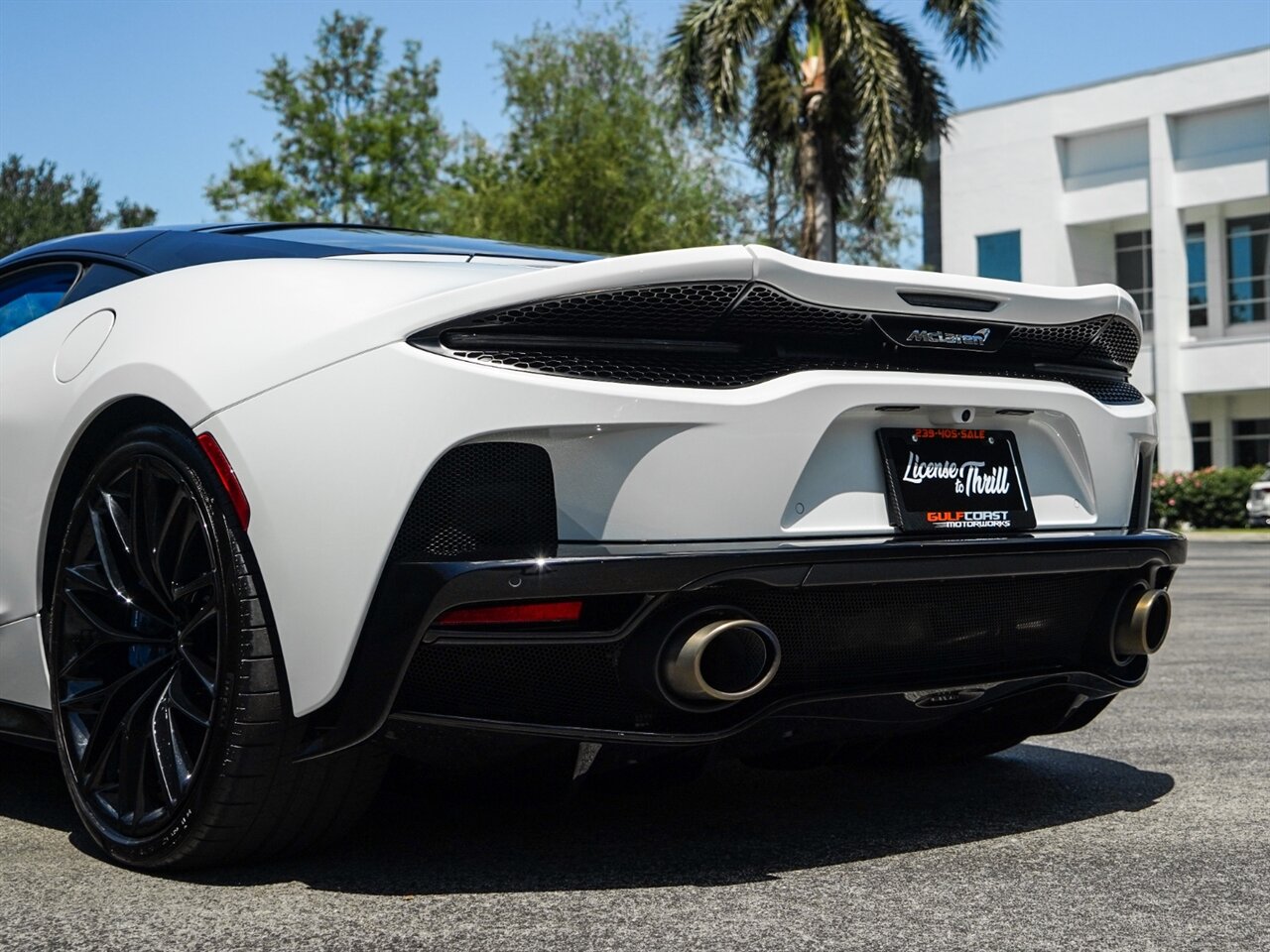 2022 McLaren GT   - Photo 56 - Bonita Springs, FL 34134