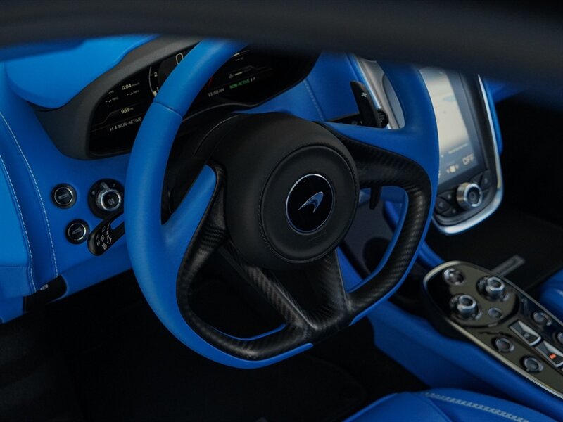 2022 McLaren GT - Photo 32 - Bonita Springs, FL 34134