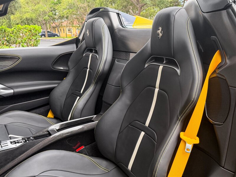 2024 Ferrari SF90 Spider - Photo 19 - Bonita Springs, FL 34134