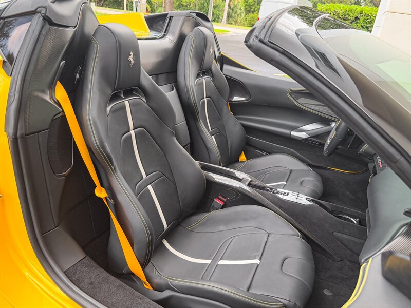 2024 Ferrari SF90 Spider - Photo 25 - Bonita Springs, FL 34134