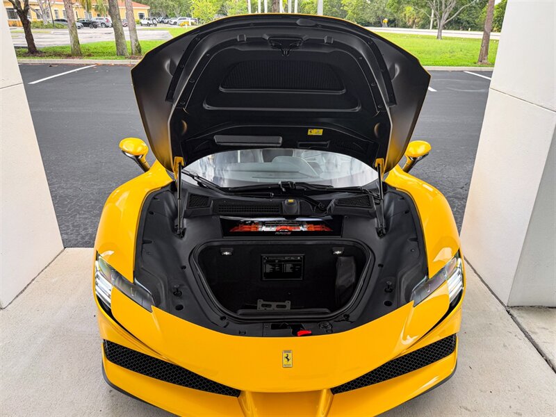 2024 Ferrari SF90 Spider - Photo 36 - Bonita Springs, FL 34134