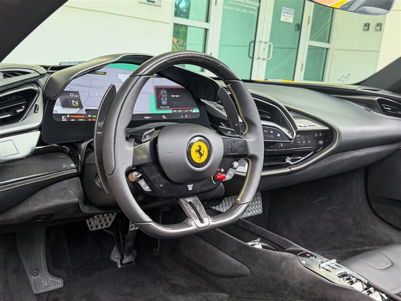 2024 Ferrari SF90 Spider - Photo 12 - Bonita Springs, FL 34134
