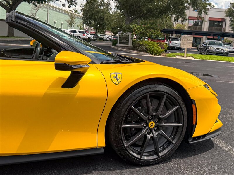 2024 Ferrari SF90 Spider - Photo 60 - Bonita Springs, FL 34134