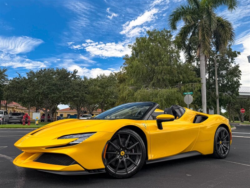 2024 Ferrari SF90 Spider - Photo 10 - Bonita Springs, FL 34134