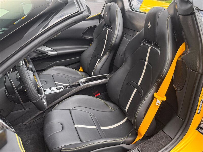 2024 Ferrari SF90 Spider - Photo 18 - Bonita Springs, FL 34134